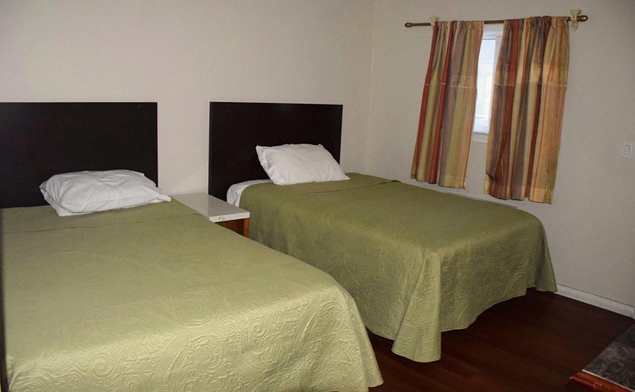 Kent Motel Chatham-Kent Buitenkant foto